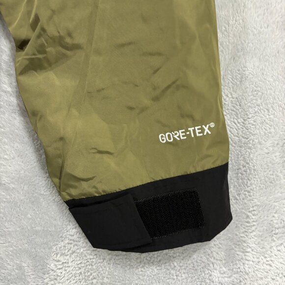 The North Face Olive and Black Gore-Tex Ski jacket - Picture 4 of 12